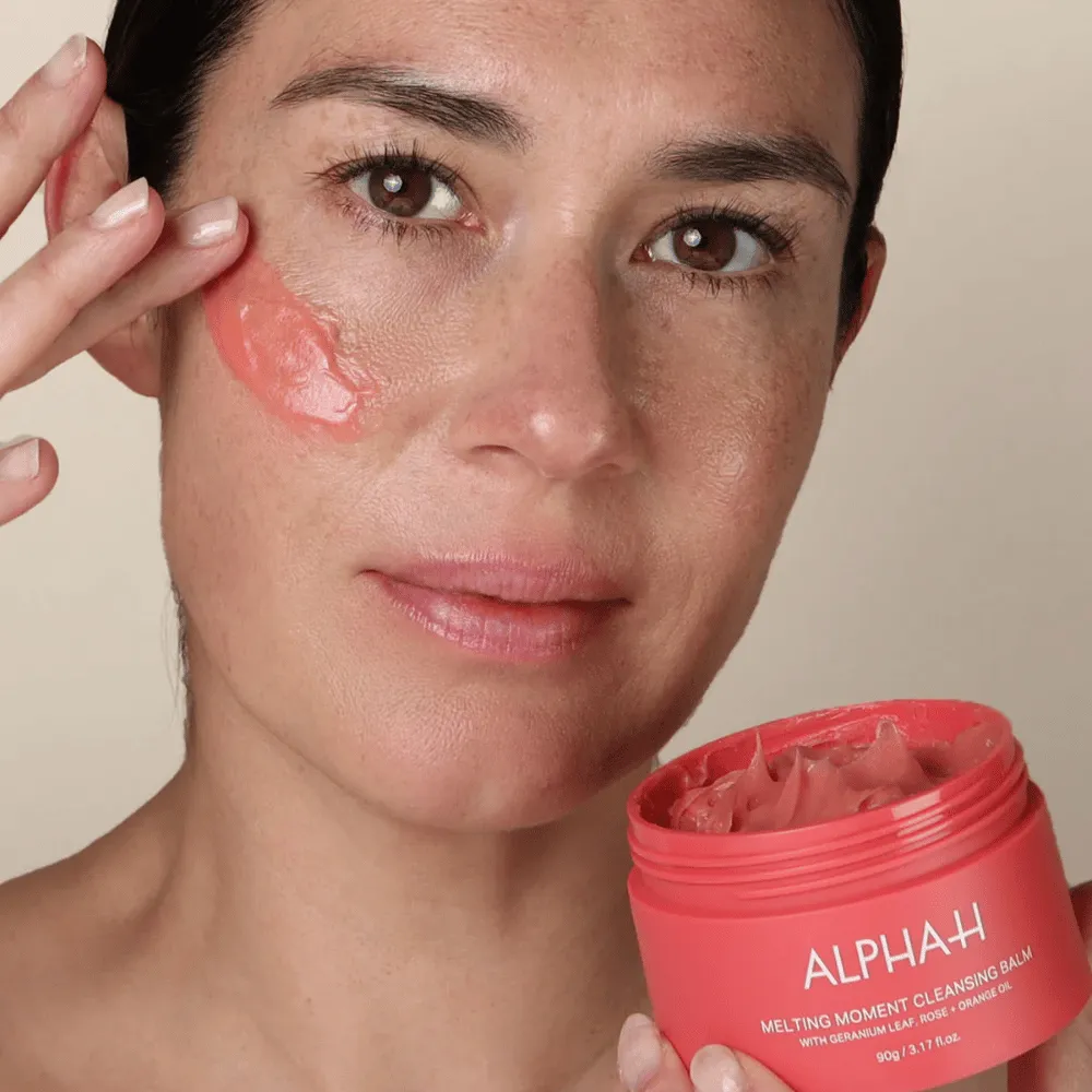 Alpha-H Melting Moment Cleansing Balm Geranium Red 90g - Image 6