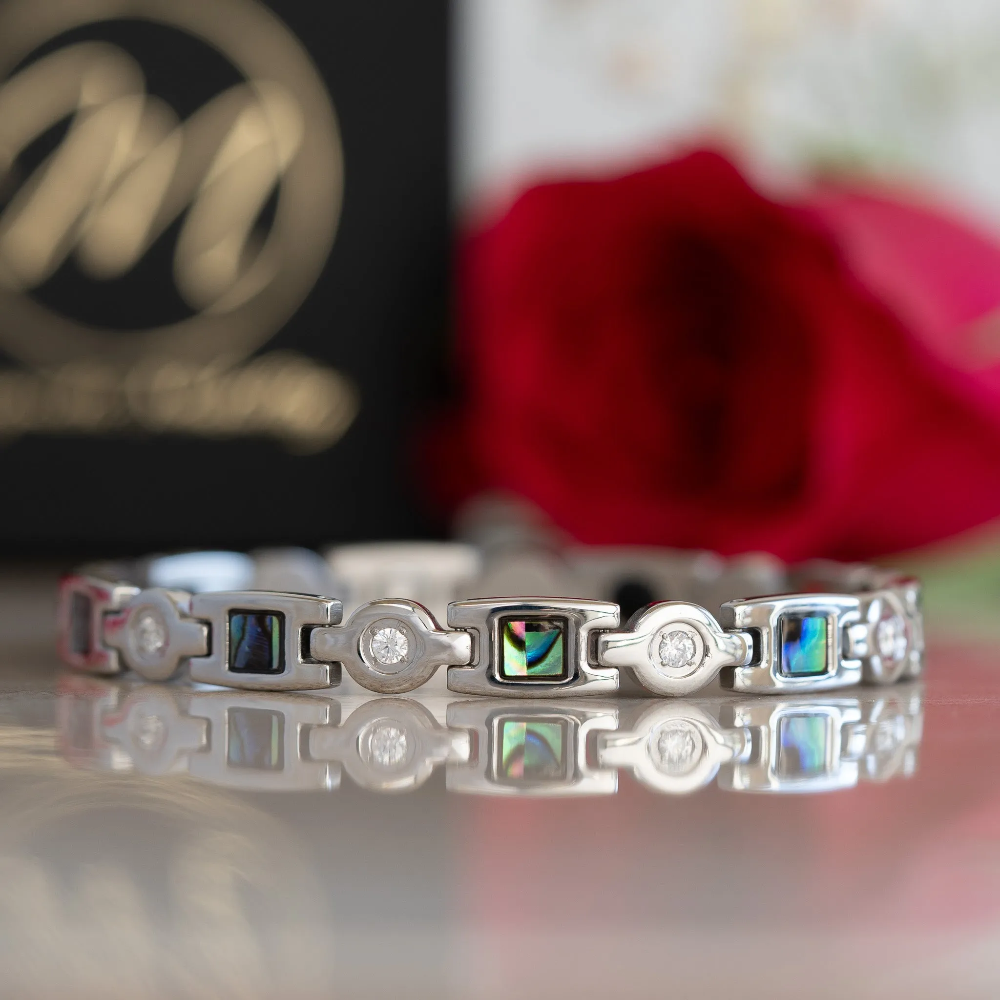 Avens Star 4in1 Magnetic Bracelet - Image 2