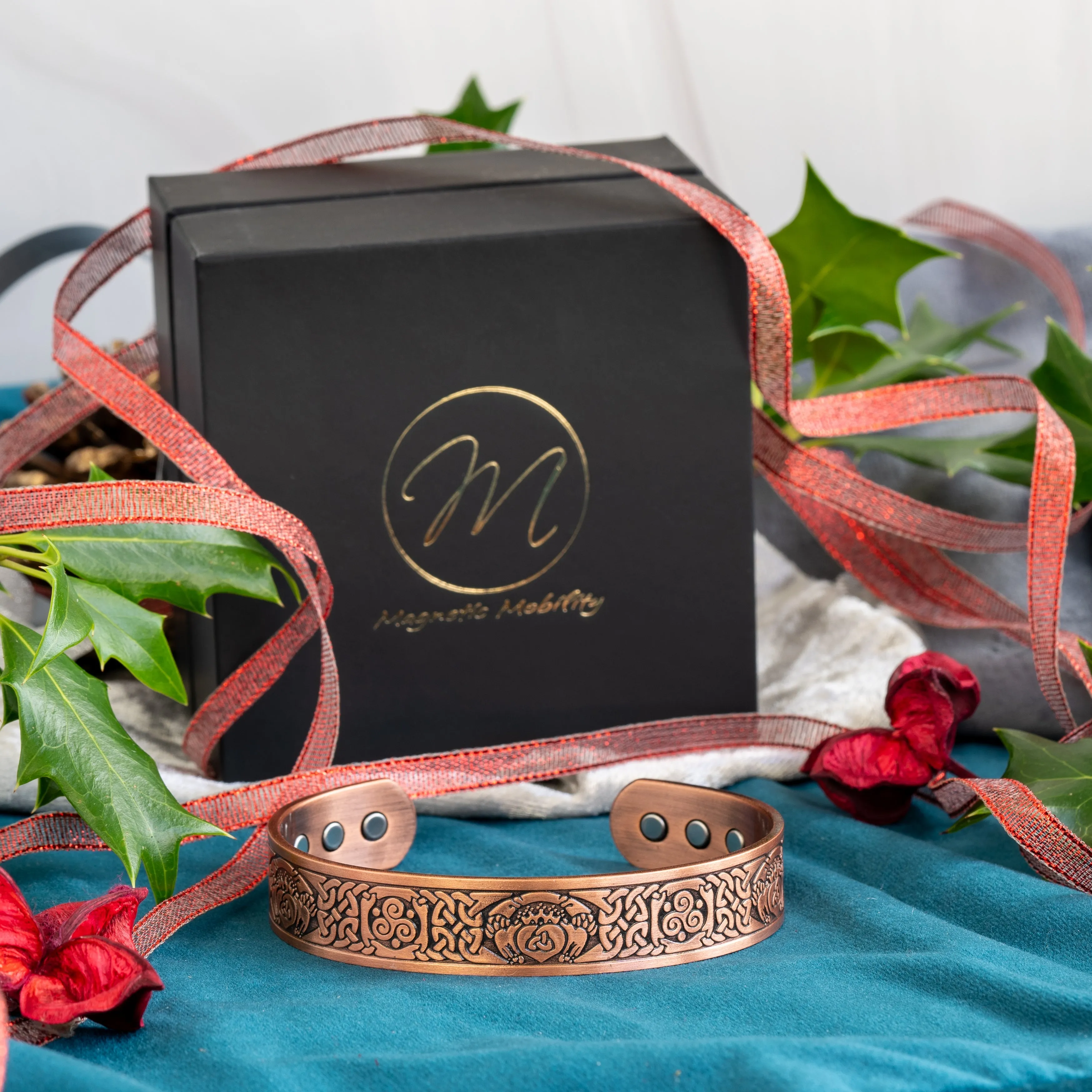 Claddagh Copper Bracelet - Image 8