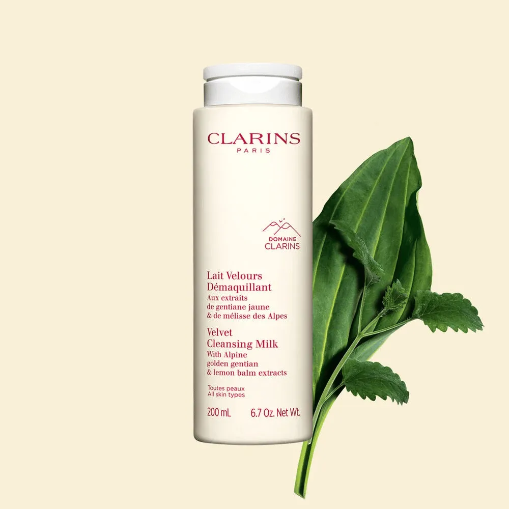 Clarins Velvet Cleansing Milk 200ml - Image 3