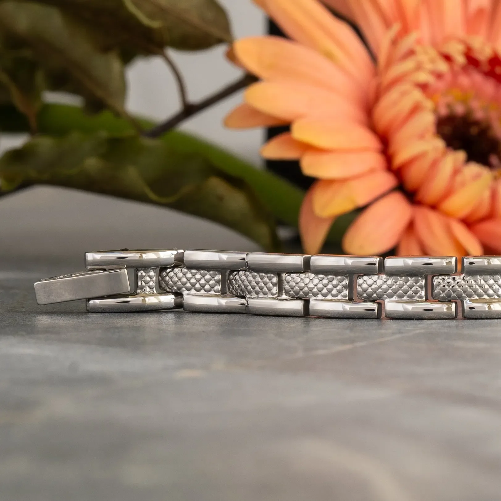 Lunaria Star 4in1 Magnetic Bracelet - Image 4