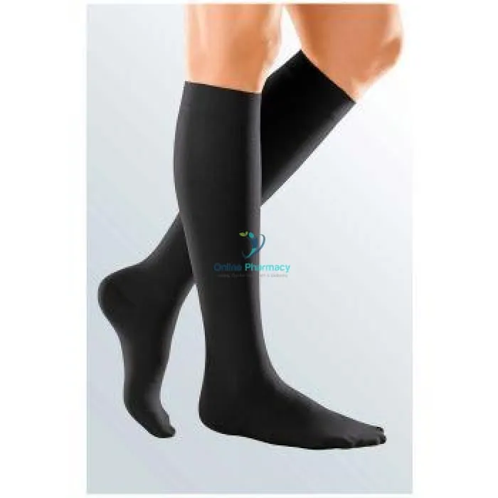 Medi British Standard Duomed Soft Class 2 Knee Length Compression Stockings (18-25mm Hg) - Image 2