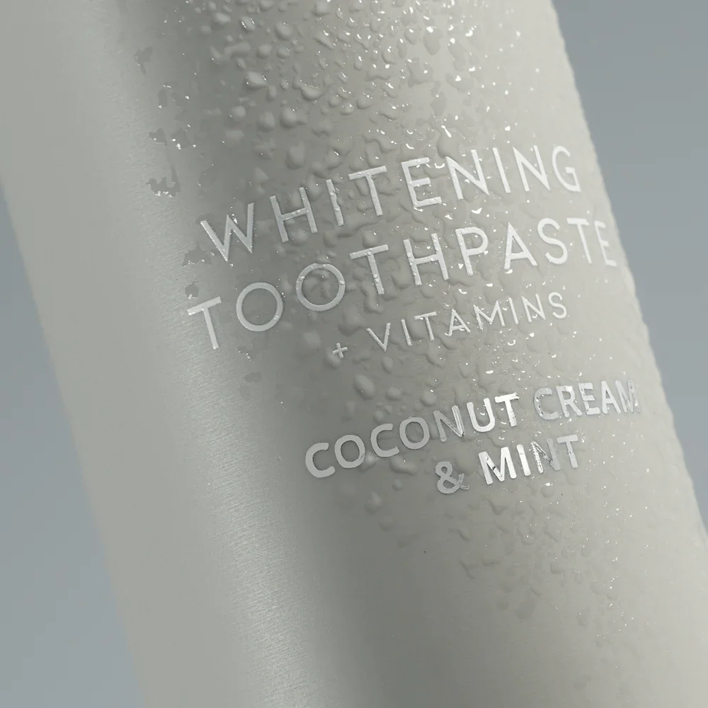 Polished London Prebiotic Whitening Coconut Cream & Mint Toothpaste 75ml - Image 2