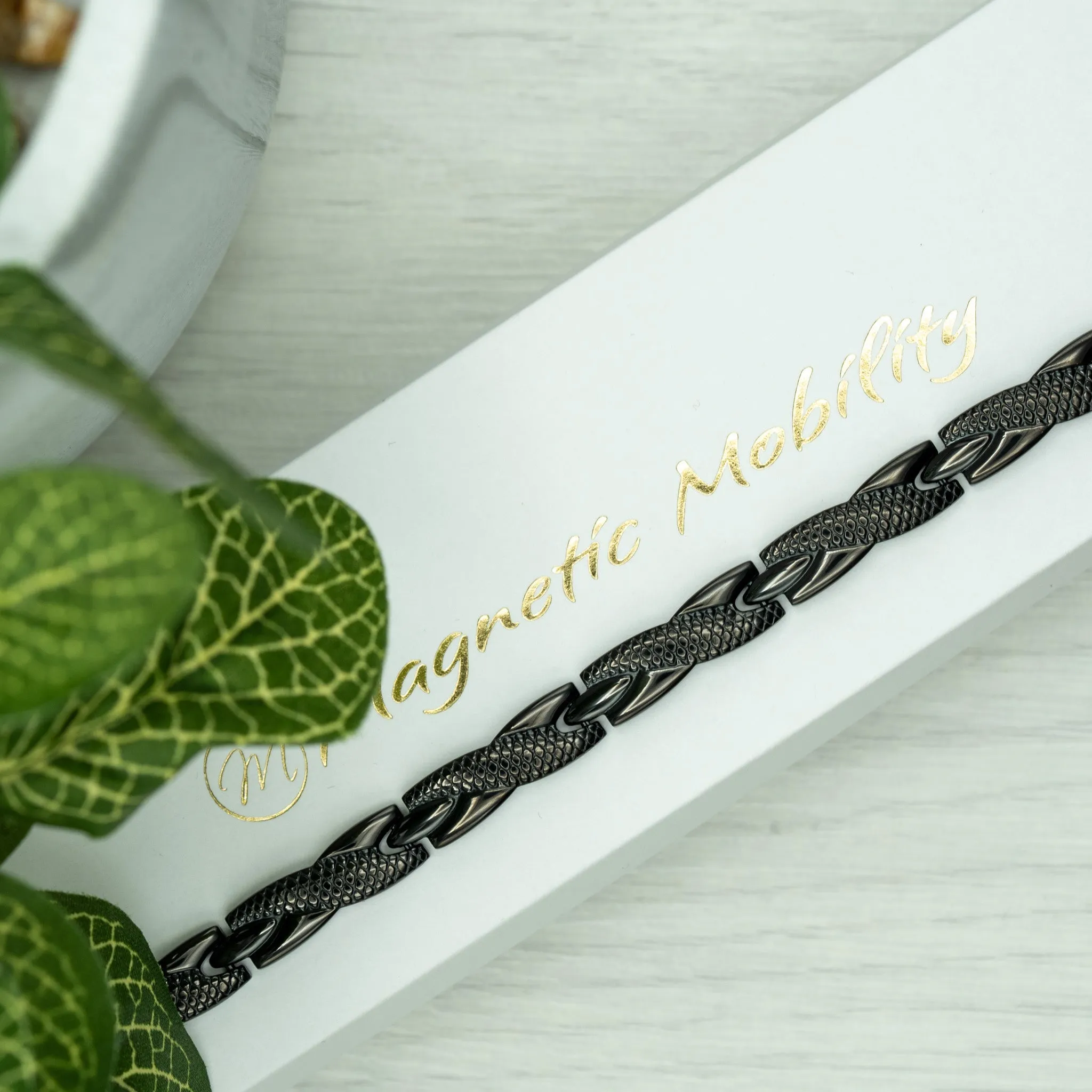 Snapdragon Night 4in1 Magnetic Bracelet - Image 3