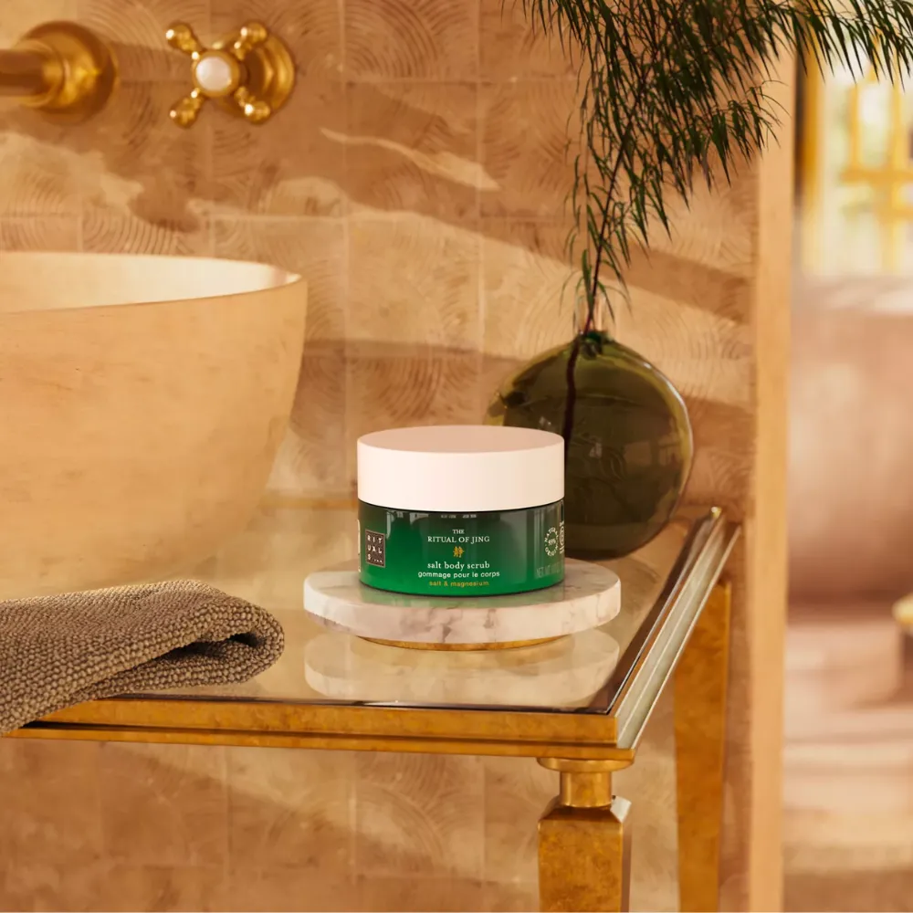 The Ritual Of Jing Relaxing Body Scrub 300g - Image 2